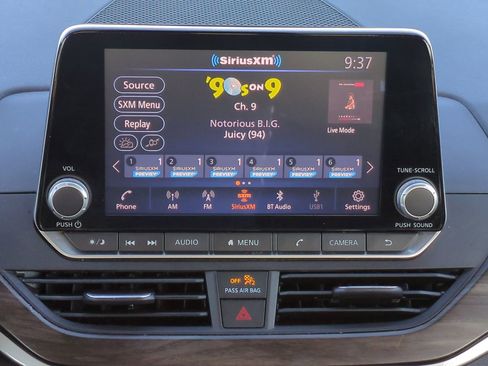 Used 2023 Nissan Altima 2.5 SV image 17