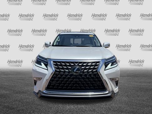 Used 2023 Lexus GX 460 Premium w/ Accessory Package AWD/4WD image 3