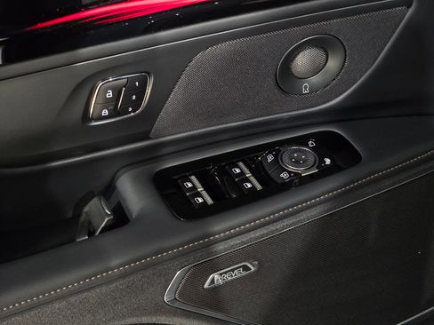 New 2026 Lincoln Nautilus Reserve AWD/4WD image 17