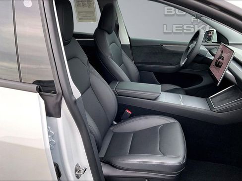 Used 2026 Tesla Model Y AWD image 7