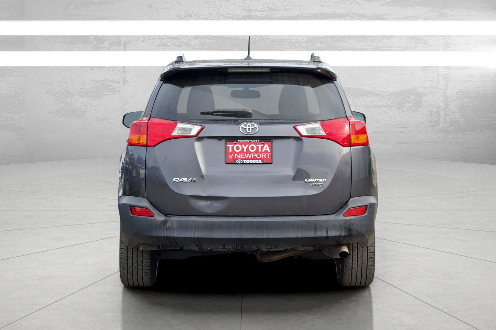 Used 2015 Toyota RAV4 Limited AWD/4WD image 5