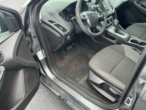 Used 2012 Ford Focus SE w/ Interior Protection Pkg FWD image 21