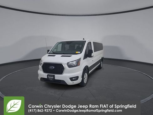 Used 2024 Ford Transit 350 XLT RWD image 6