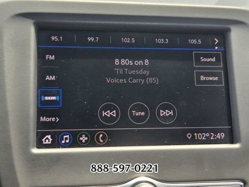 Used 2020 Chevrolet Equinox LT w/ LPO, Cargo Package FWD image 22