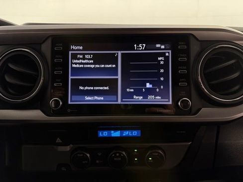Used 2022 Toyota Tacoma SR5 w/ Technology Package RWD image 43