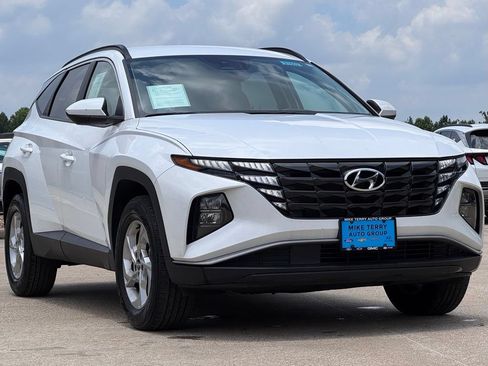 Certified 2024 Hyundai Tucson SEL AWD/4WD image 9