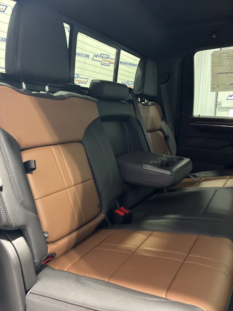 New 2026 Chevrolet Silverado 2500 High Country w/ High Country Premium Package AWD/4WD image 49