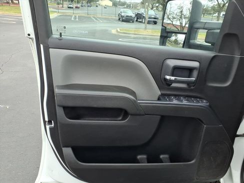 Used 2019 Chevrolet Silverado 2500 W/T w/ WT Convenience Package image 15