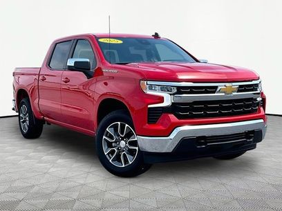 Used 2025 Chevrolet Silverado 1500 LT
