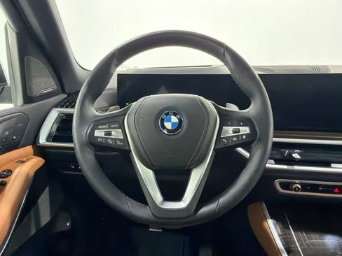 Certified 2024 BMW X5 xDrive50e w/ Executive Package AWD/4WD image 9