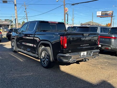 Used 2022 GMC Sierra 1500 SLT image 9