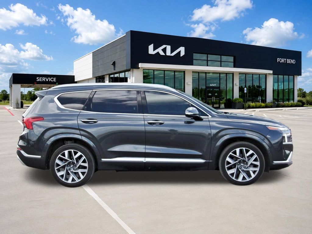 Used 2023 Hyundai Santa Fe Calligraphy FWD image 4
