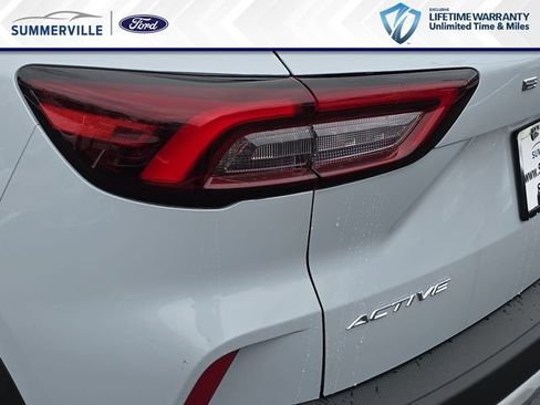 New 2026 Ford Escape Active FWD image 33