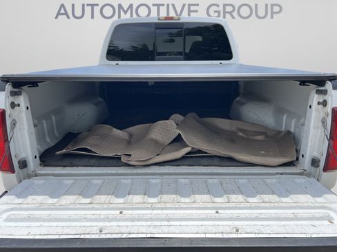 Used 2009 Ford F250 XL AWD/4WD image 9