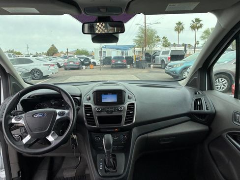 Used 2021 Ford Transit Connect XL FWD image 17