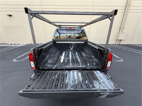 Used 2017 Nissan Frontier PRO-4X w/ Pro-4x Luxury Package AWD/4WD image 22