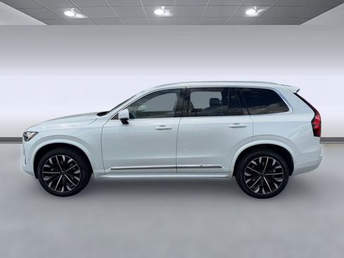 New 2026 Volvo XC90 B6 Ultra w/ Protection Package image 2