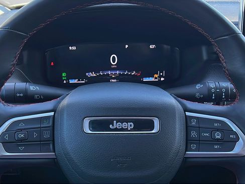 Used 2022 Jeep Compass Trailhawk w/ Trailhawk Elite Group AWD/4WD image 34