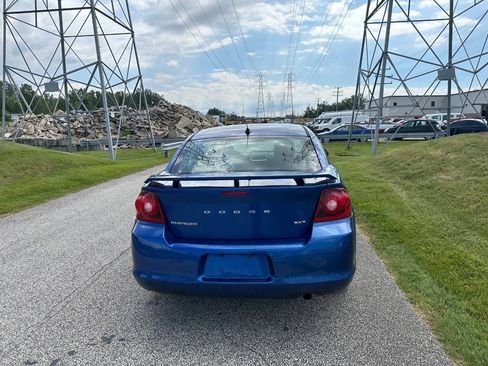 Used 2012 Dodge Avenger SXT w/ Rallye Appearance Group FWD image 4