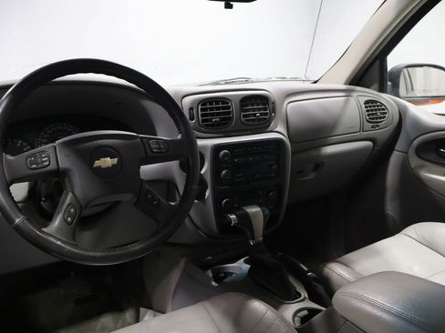 Used 2005 Chevrolet TrailBlazer LT image 19