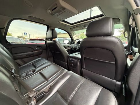 Used 2008 GMC Yukon 4WD Hybrid image 25