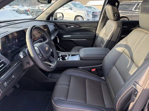 New 2026 Chevrolet Traverse High Country image 14