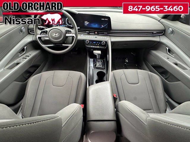 Used 2024 Hyundai Elantra SEL FWD image 13