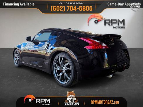 Used 2014 Nissan 370Z Touring w/ Sport Package image 17