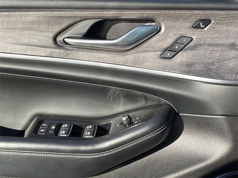 Used 2021 Jeep Grand Cherokee L Overland w/ Luxury Tech Group IV image 24