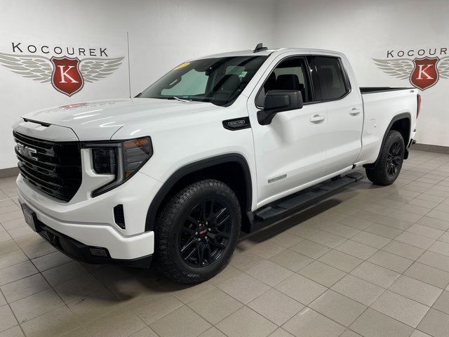 Used 2023 GMC Sierra 1500 Elevation w/ LPO, Elevation Black Package AWD/4WD image 3