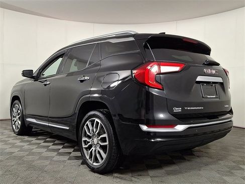 Used 2022 GMC Terrain Denali image 7