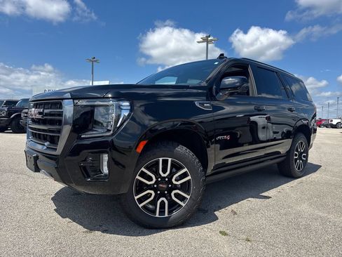 Used 2024 GMC Yukon AT4 w/ AT4 Premium Package AWD/4WD image 1