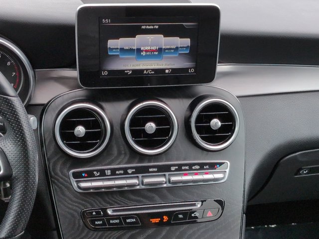 Used 2019 Mercedes-Benz GLC 300 image 18