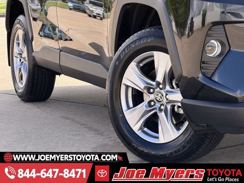 Used 2025 Toyota RAV4 XLE w/ Convenience Package image 12