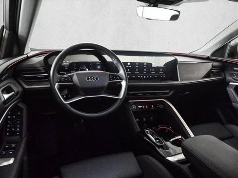 Certified 2025 Audi Q5 Prestige AWD/4WD image 19