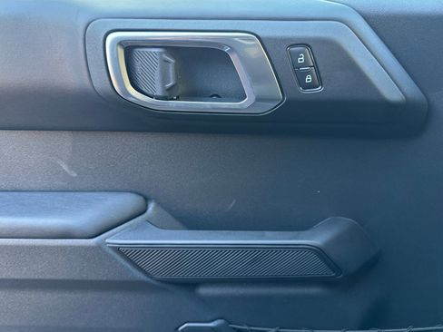 New 2025 Ford Bronco Outer Banks image 10