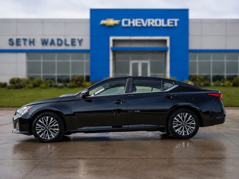 Used 2026 Nissan Altima 2.5 SV FWD image 47