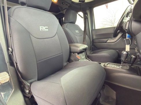 Used 2016 Jeep Wrangler Unlimited Sport w/ Quick Order Package 24S image 28