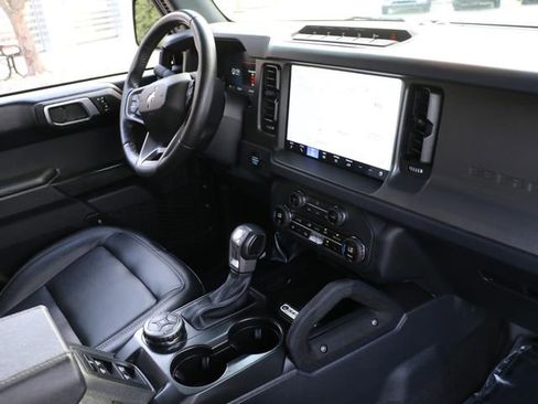 Certified 2025 Ford Bronco Badlands AWD/4WD image 13