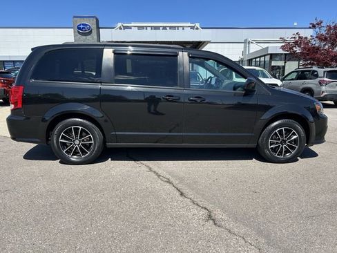 Used 2018 Dodge Grand Caravan GT FWD image 8