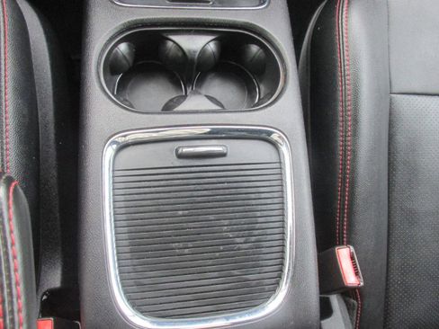 Used 2019 Dodge Grand Caravan GT FWD image 33