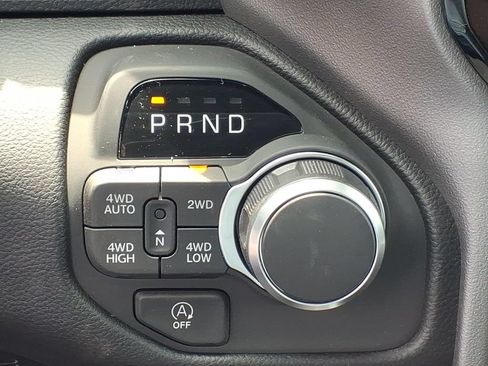 Used 2026 RAM 1500 Big Horn AWD/4WD image 7