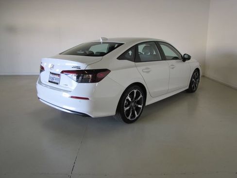 Certified 2025 Honda Civic Sport Touring image 26