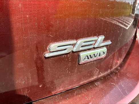 Used 2016 Ford Edge SEL w/ Equipment Group 201A AWD/4WD image 21