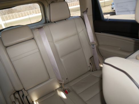 Used 2018 Jeep Grand Cherokee Overland image 14