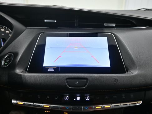 Used 2019 Cadillac XT4 Sport AWD/4WD image 17