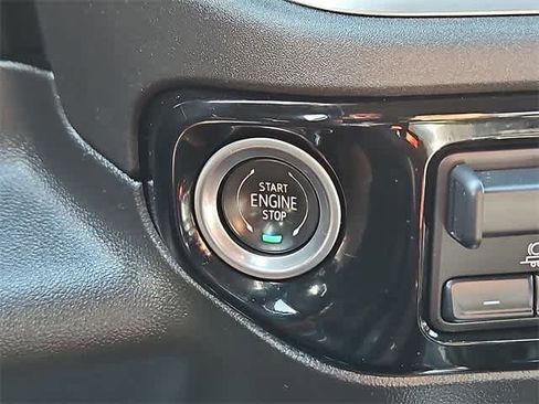 Certified 2022 GMC Sierra 1500 Elevation w/ X31 Off-Road Package image 22