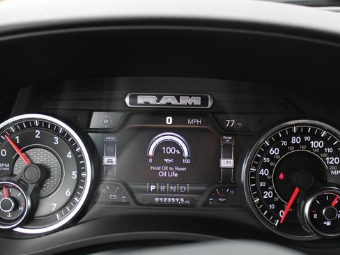 Used 2024 RAM 2500 Big Horn w/ Level 2 Equipment Group image 18