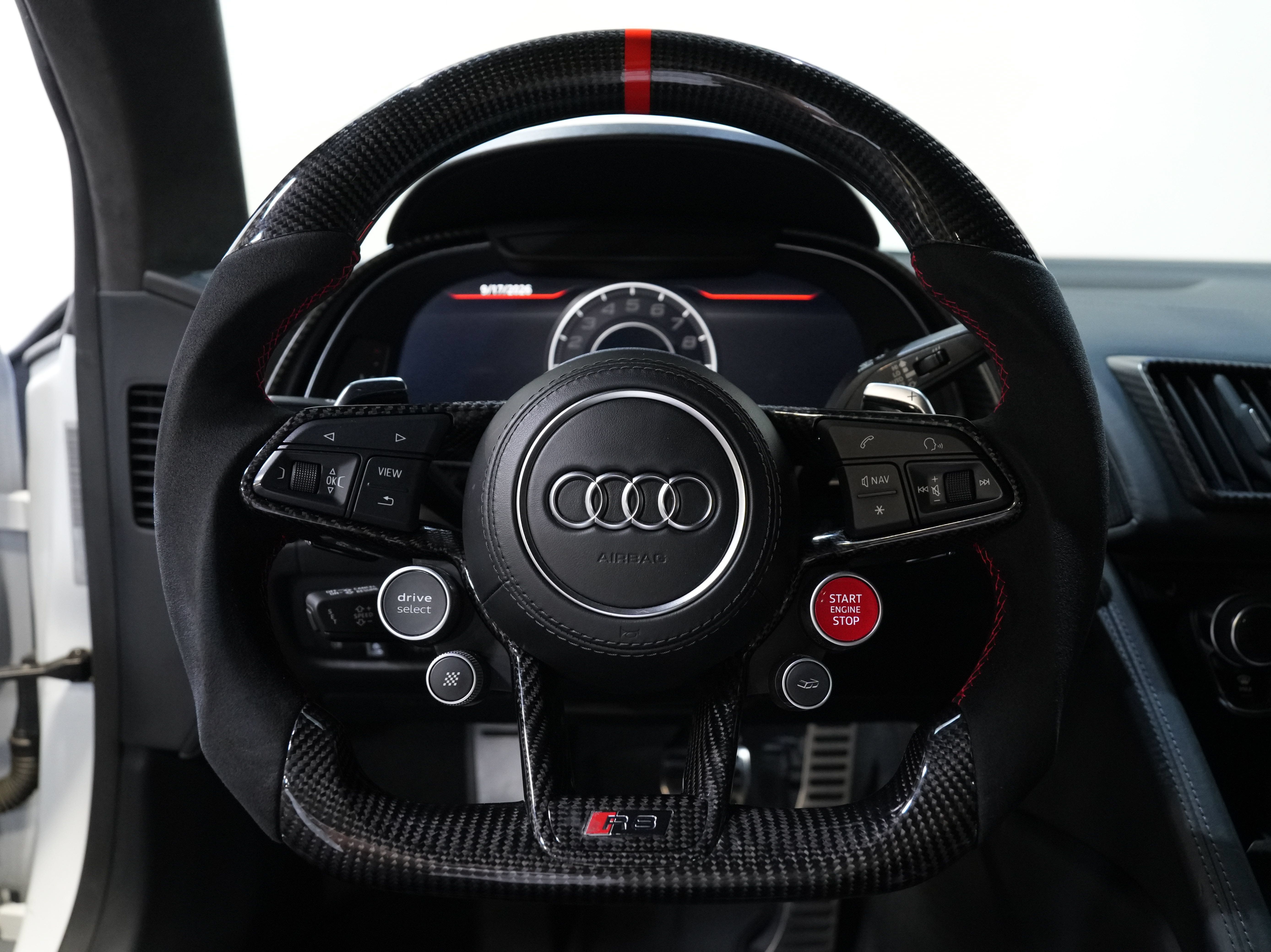Used 2017 Audi R8 V10 plus AWD/4WD image 39