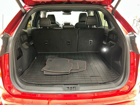 Used 2022 Ford Edge ST-Line w/ Class II Trailer Tow Package image 13